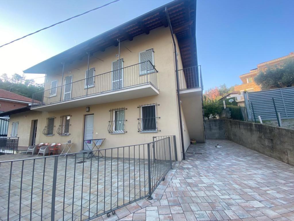 Ferienwohnung Casa Di Fiocco Bra Exterior foto